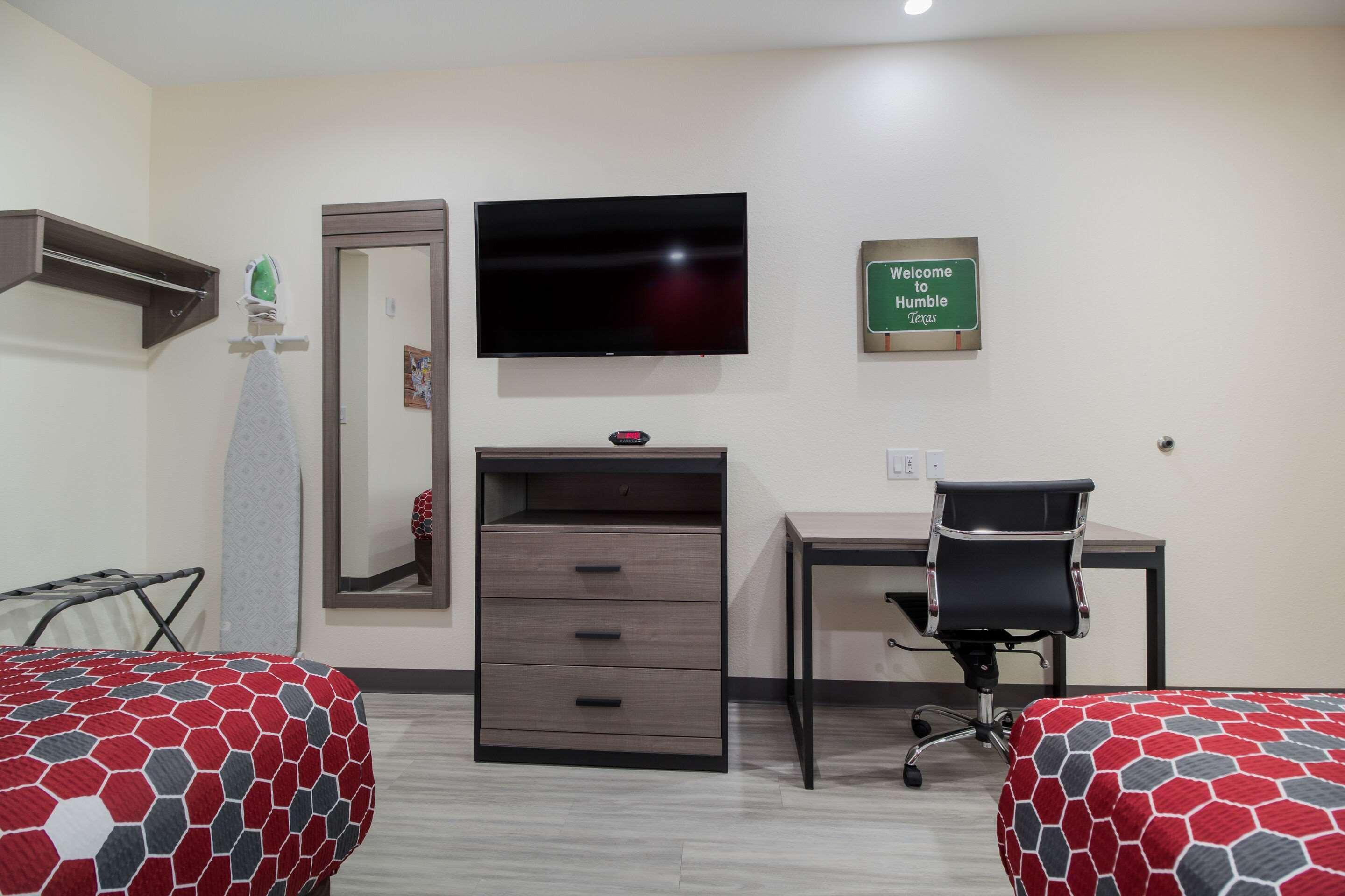 Regency Inn & Suites Humble Fm1960 - Iah Airport 外观 照片