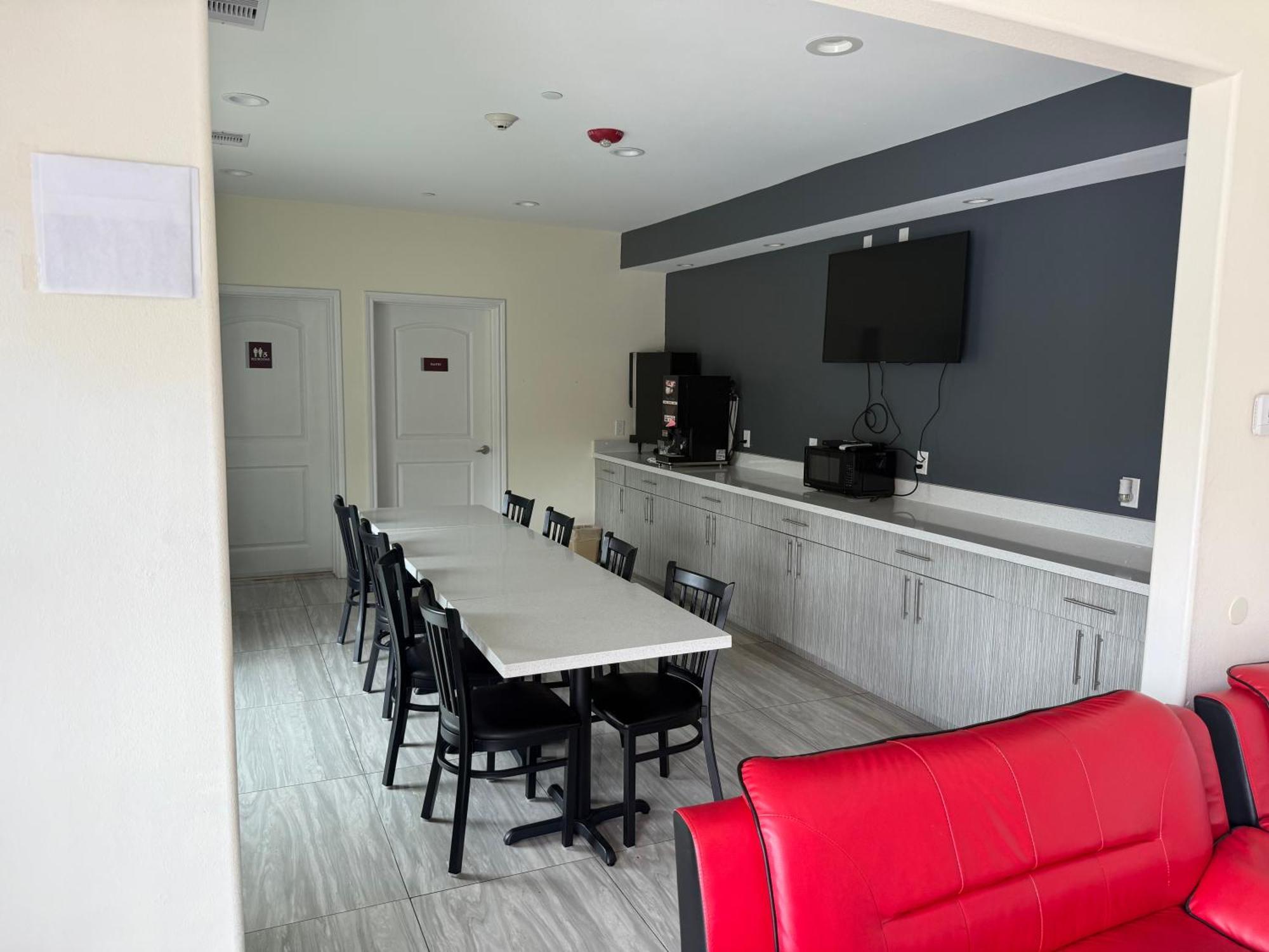 Regency Inn & Suites Humble Fm1960 - Iah Airport 外观 照片